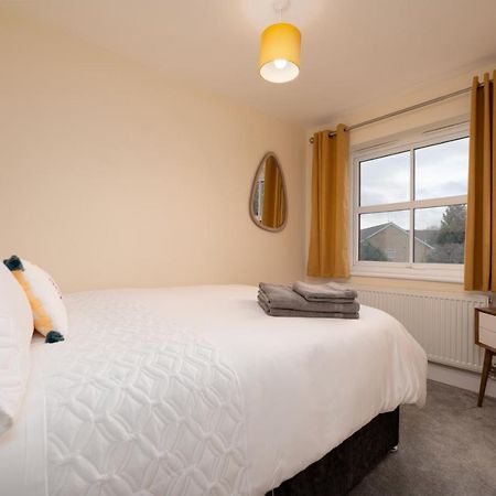 Stunning 3 Bed With Parking & Garden Villa Market Rasen Exterior foto
